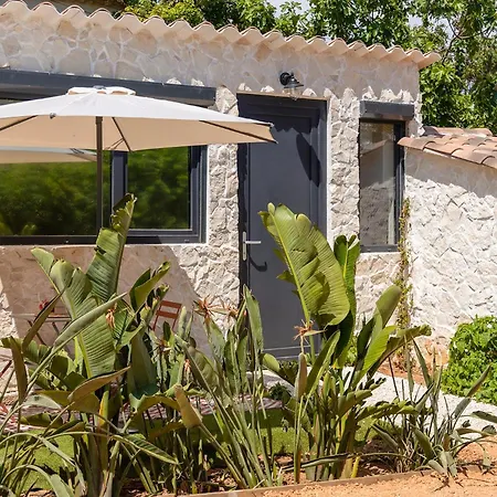 Nusa'mor Petite Maison Romantique Baignoire Balneo 2 Places Apartment *